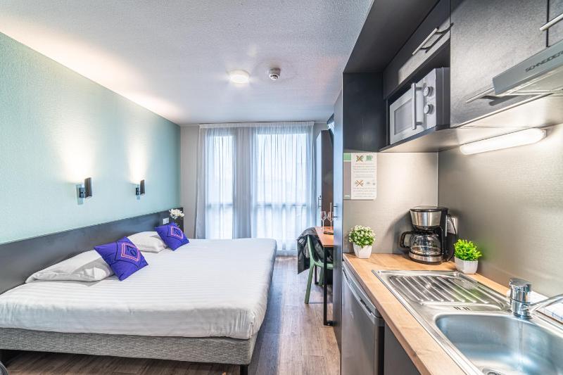 Standard Studio image 1