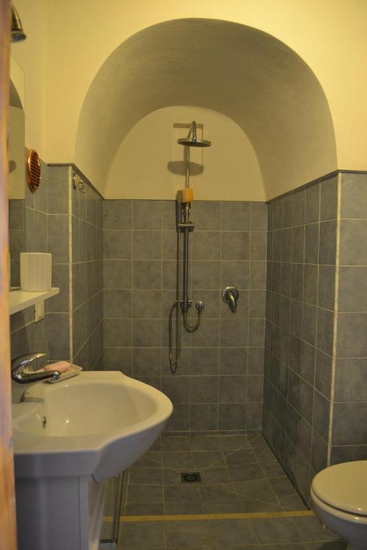 Two-Bedroom House image 2