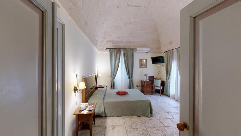 Double or Twin Room image 1