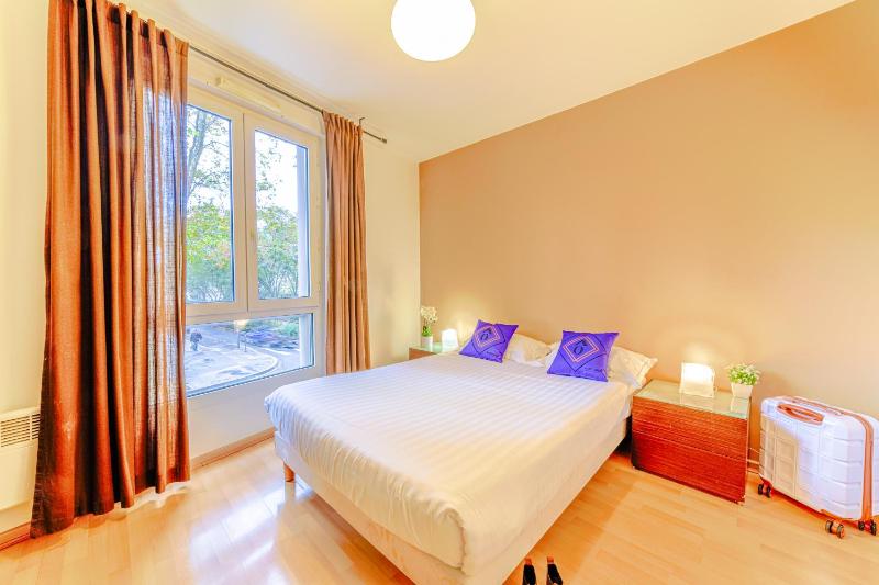 Two-Bedroom Apartment (6 Adults) image 2
