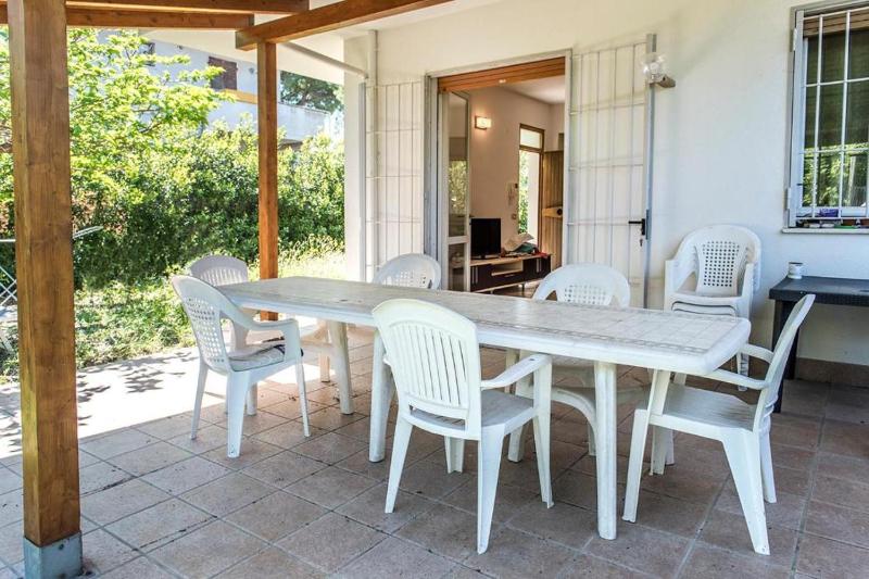 Trilocale con ampio giardino a 100mt dal mare Marcelli - M359 - image 22