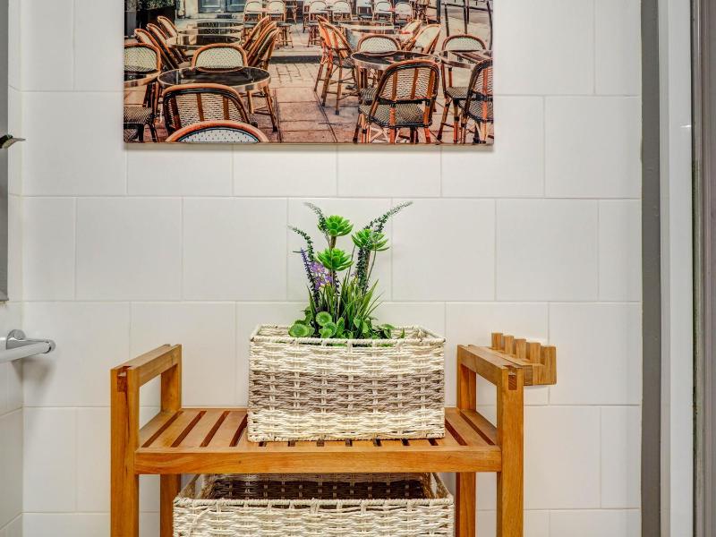 Espalter White by Hello Homes Sitges - image 15