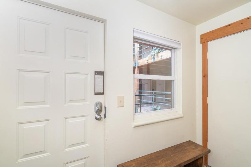 Cozy two bedroom in the middle of it all! - image 11