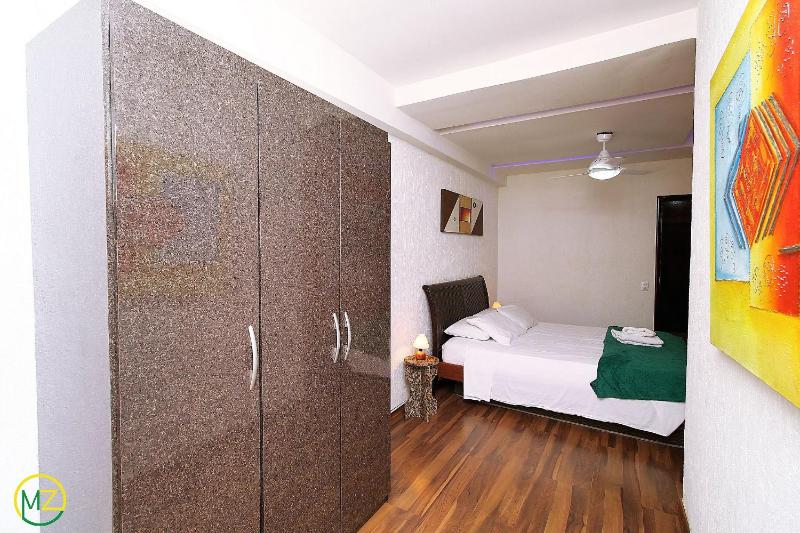 2 bedroom duplex penthouse with terrace and pool - image 12