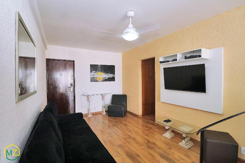 Lovely duplex penthouse with private pool - image 10