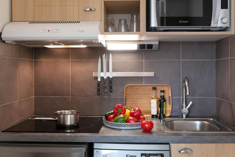 One-Bedroom Apartment with Terrace or Balcony (4 People) - Sea View image 3