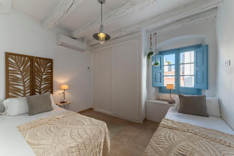 Casa Azul by Hello Homes Sitges - image 32