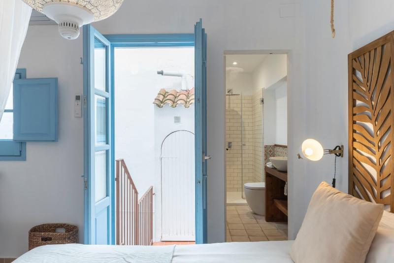 Casa Azul by Hello Homes Sitges - image 41