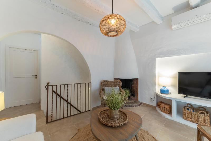 Casa Azul by Hello Homes Sitges - image 34