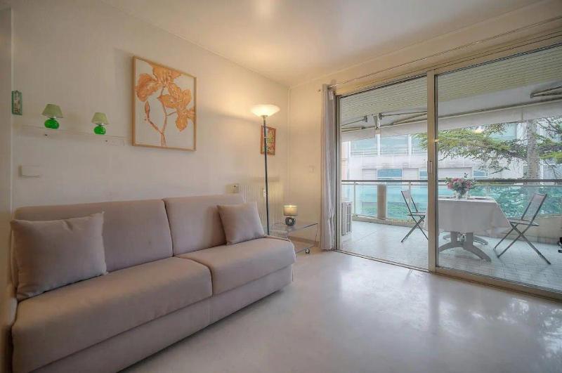 One Bed Apt in the center of Cannes - 2198 - image 14