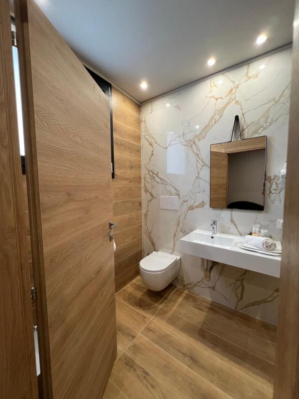 Classic Triple Room image 2