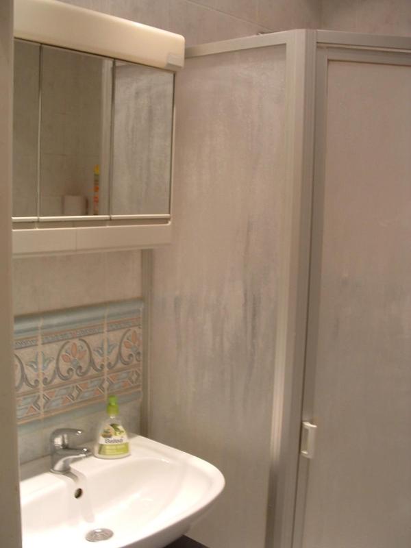 Two-Bedroom Apartment - Polska street image 4