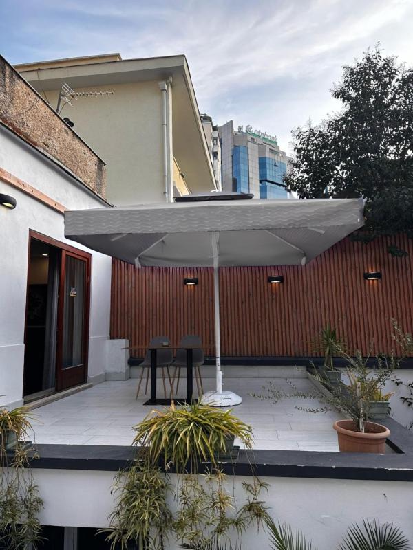 Studio in Bllok Tirana - image 2