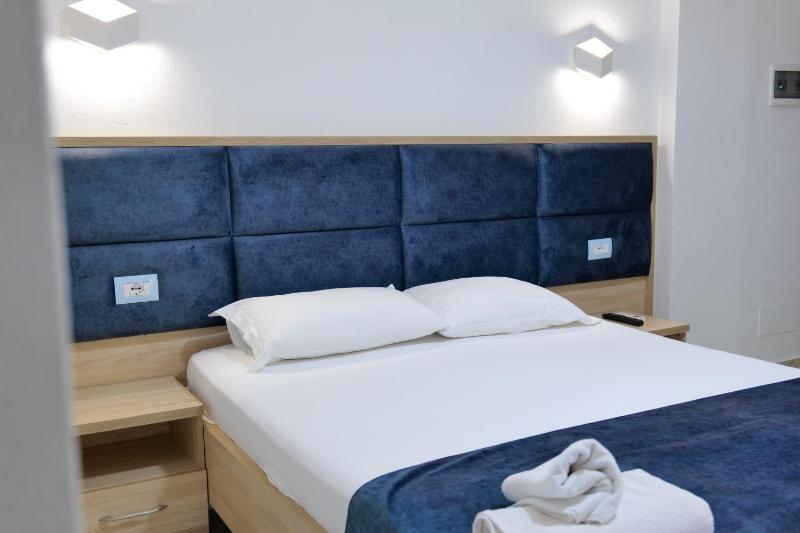 Hotel Vathi - image 9