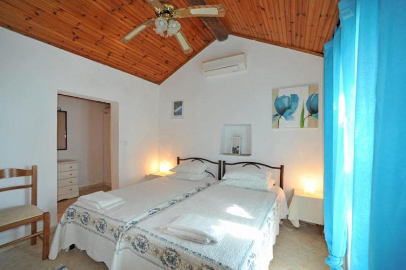 Nikatsas Cottage No 1 - image 16
