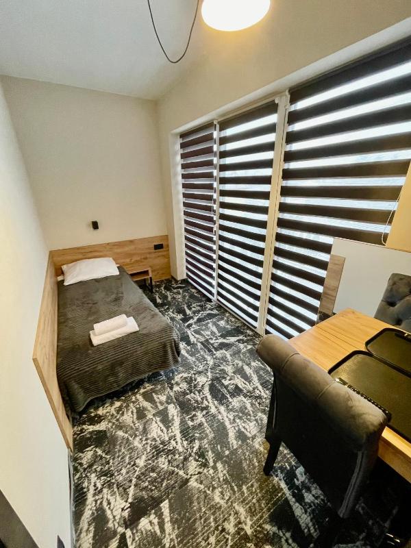 Deluxe Single Room image 2