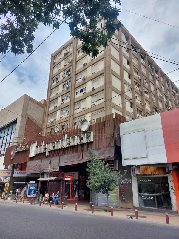 Alojamiento cómodo en el centro - image 15