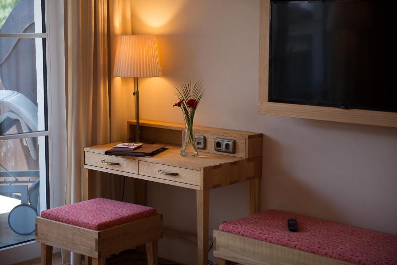 Biohotel Garmischer Hof - image 21