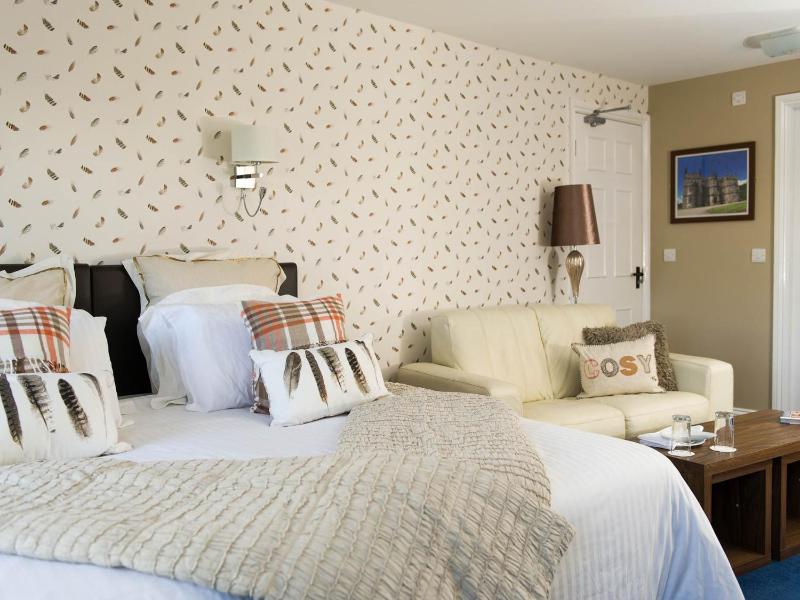 Superior Double Room image 1