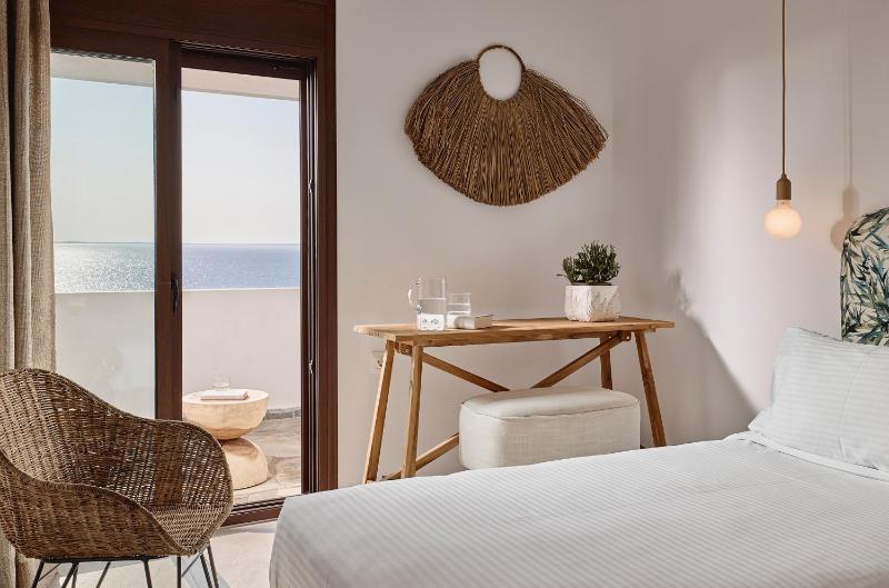 Superior Double Room image 1