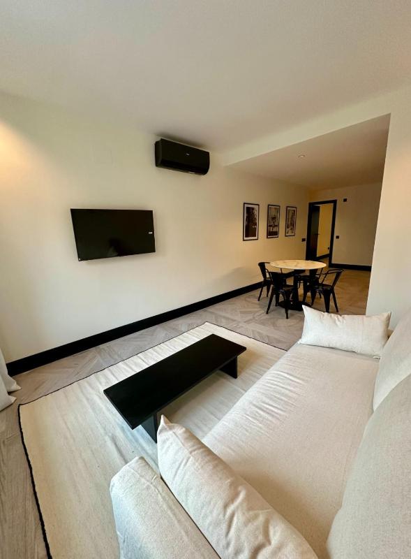 Sunny Apartment 6pax en Plaza del Carmen-Preciados E2 - image 4