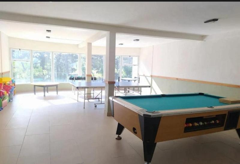 Departamento con vista a la piscina - image 7