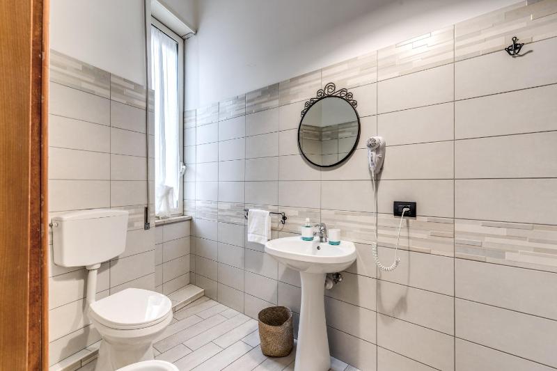 Superior Double Room image 2