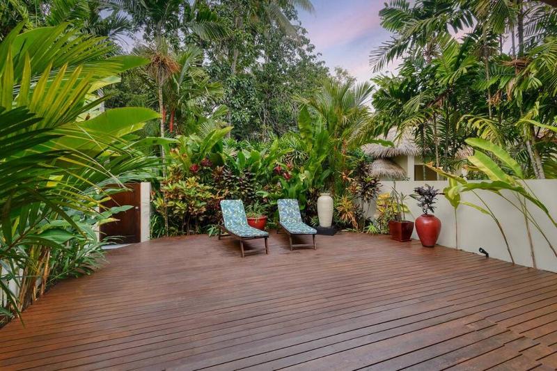 Surya Villa 2 - On Four Mile Beach - image 16