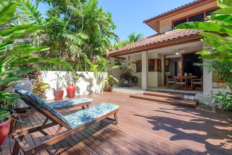 Surya Villa 2 - On Four Mile Beach - image 4