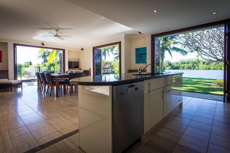 22 Ruby Close - Lakeside Home in Port Douglas - image 21