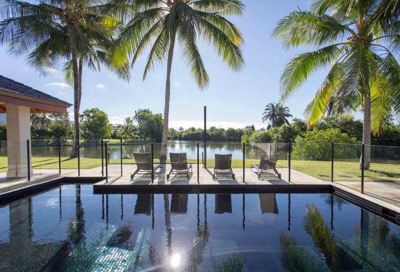 22 Ruby Close - Lakeside Home in Port Douglas - image 17