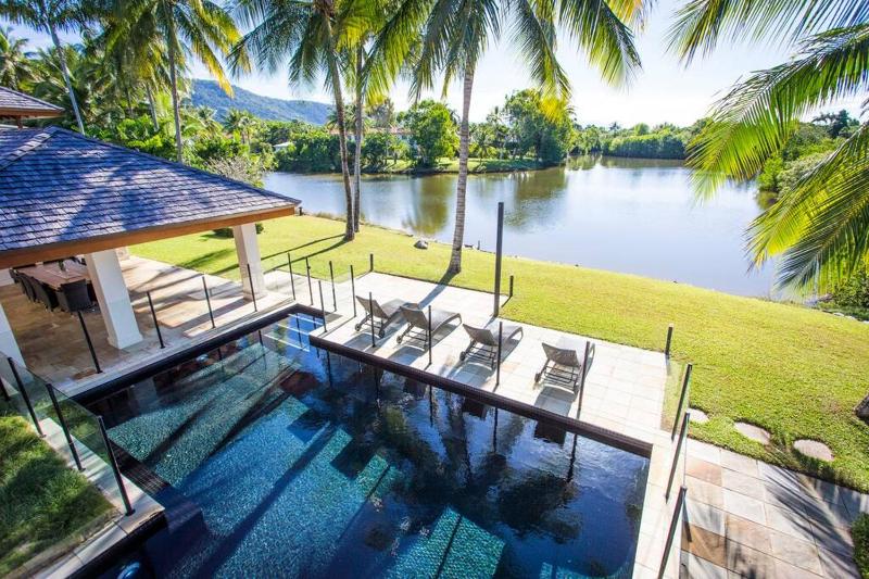 22 Ruby Close - Lakeside Home in Port Douglas - image 25