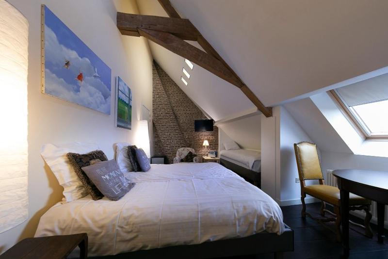 Apartment image 2