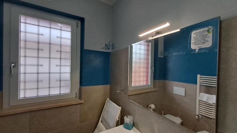 Double Room with Private Bathroom image 1
