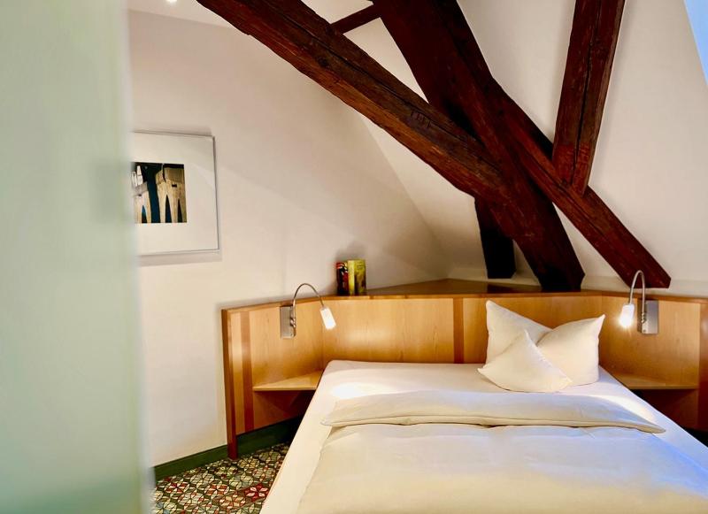 Standard Double Room image 1