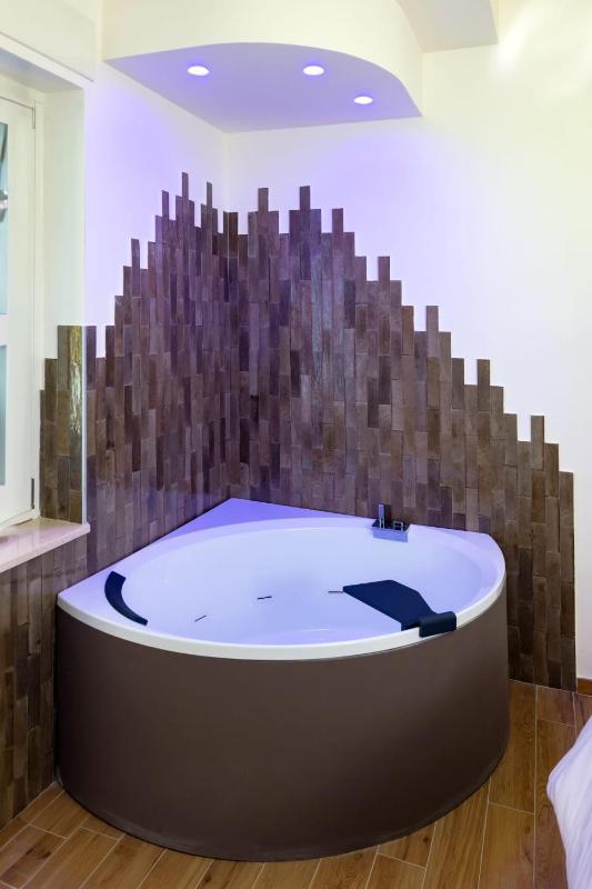 Three Moons Boutique House/Calypso - image 47