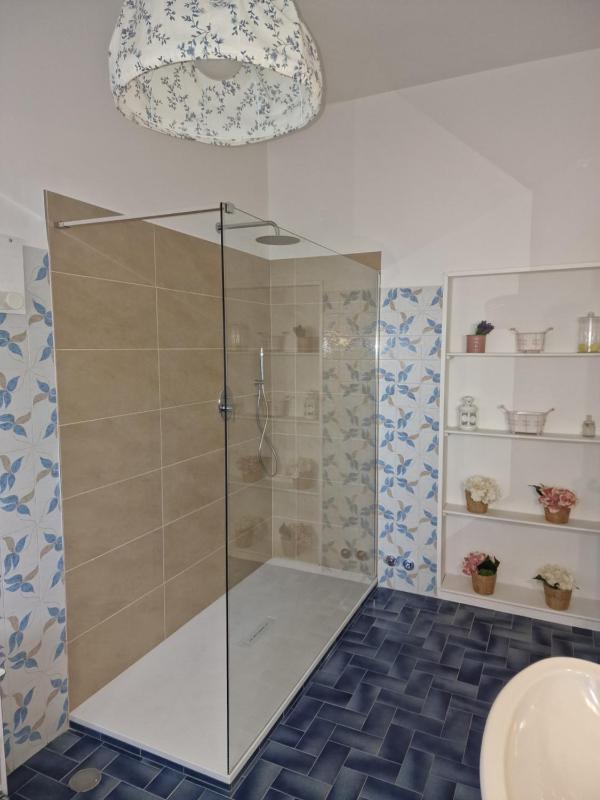 Deluxe Triple Room image 1