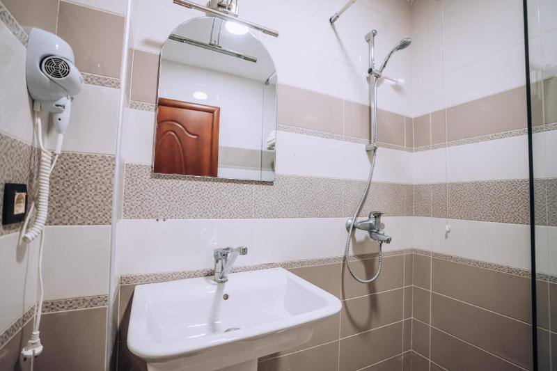 Deluxe Double Room with Lake View