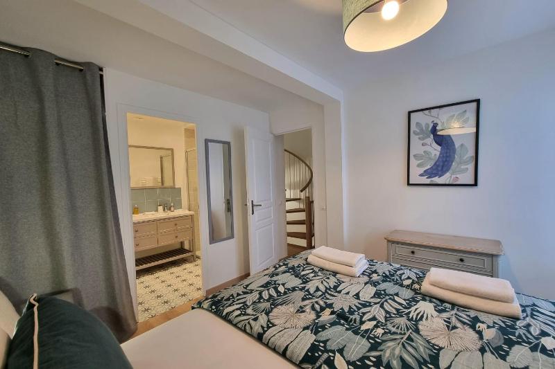 Le Magnolia Terrace & Private Parking Sleeps 6 - image 24