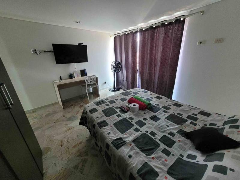 Apartamento acogedor barrio la Floresta Medellín - image 14