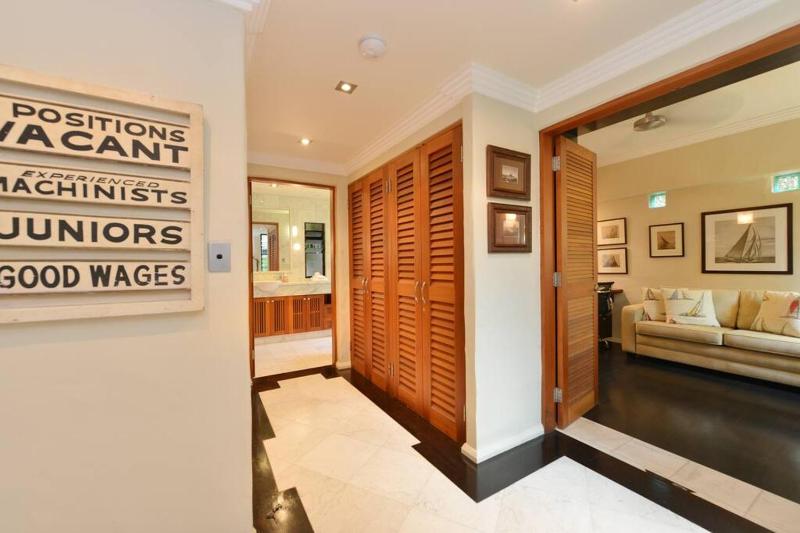 Solander Sunrise - the perfect beach location - image 7