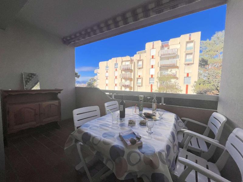 Studio cabine 4 pers, terrasse, garage, proche port et commerces - FR-1-226A-171 Images