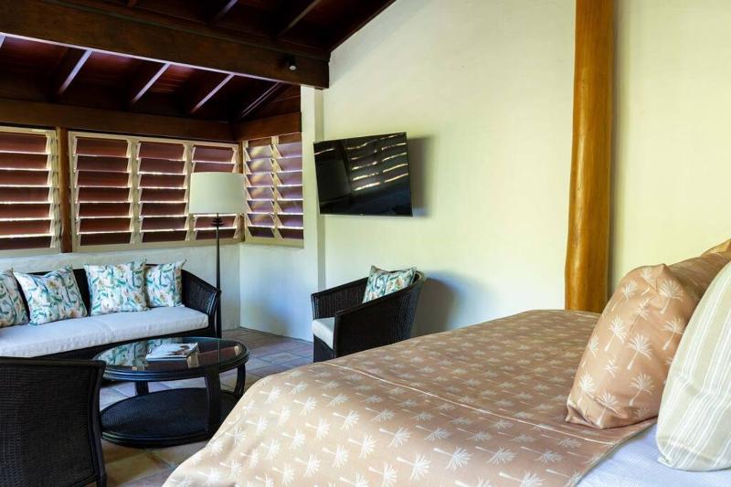 La Casa Mirasol - A Private Castle on the Beach - image 10