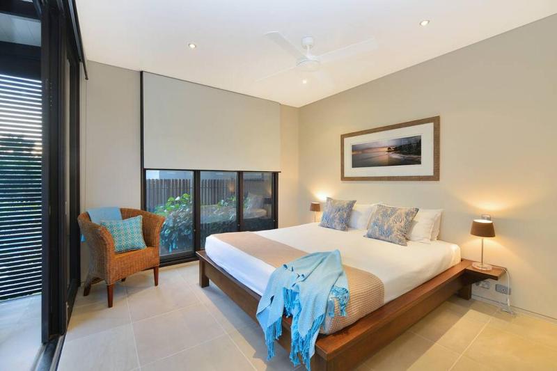 Hapuka - Luxury Villa with Stunning Views on Murphy St - image 19