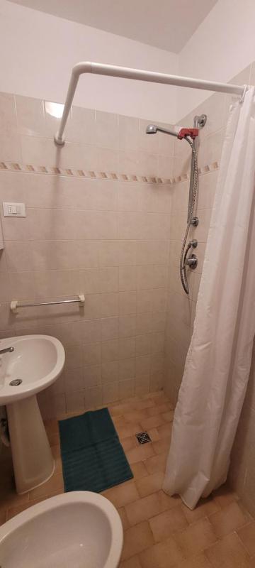 Cam 3 Apartment - image 14