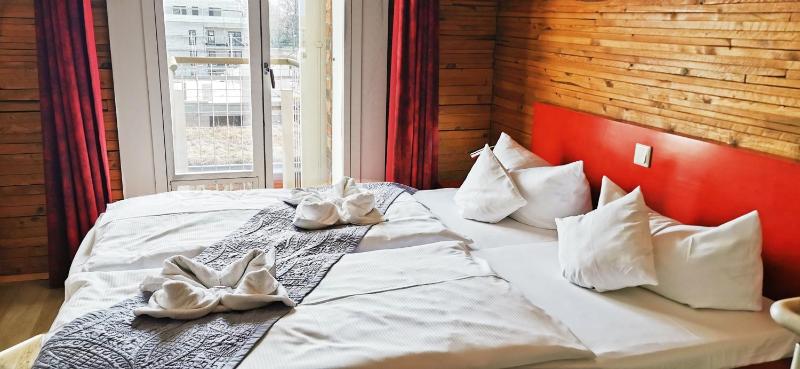Superior Double Room image 2
