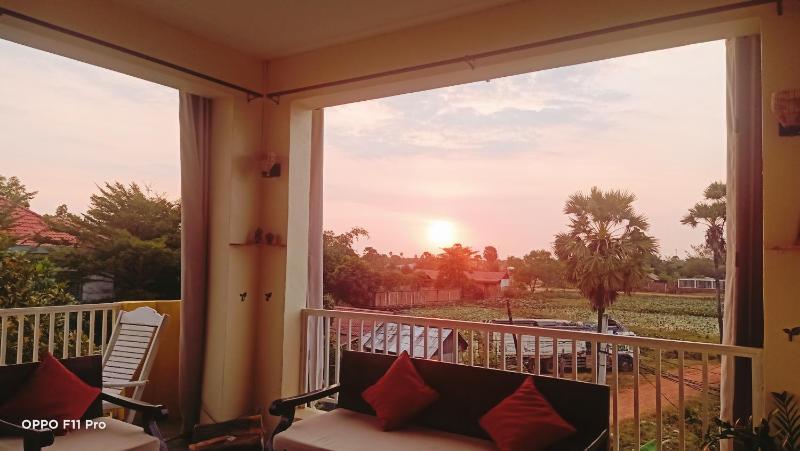 Homestay Yellow Natural House - image 6