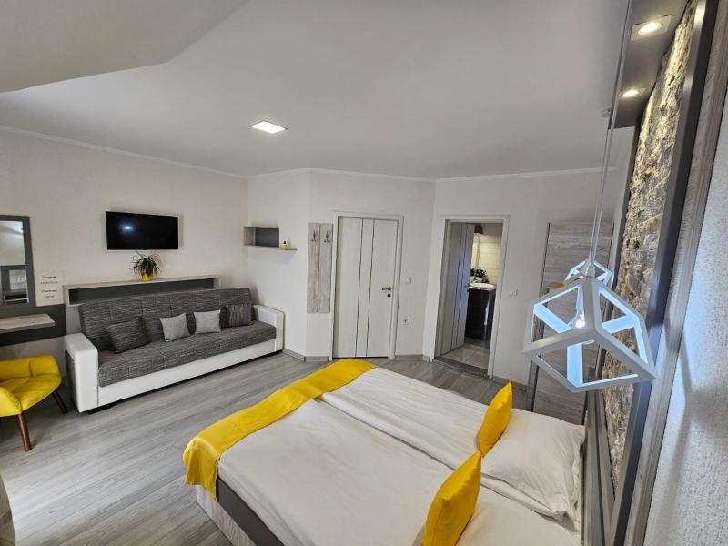Three-Bedroom Villa image 4