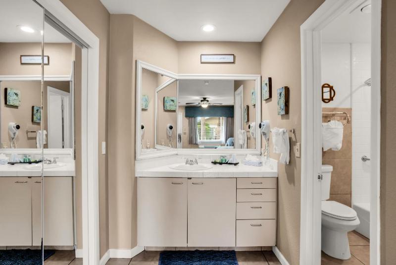 King Room image 1