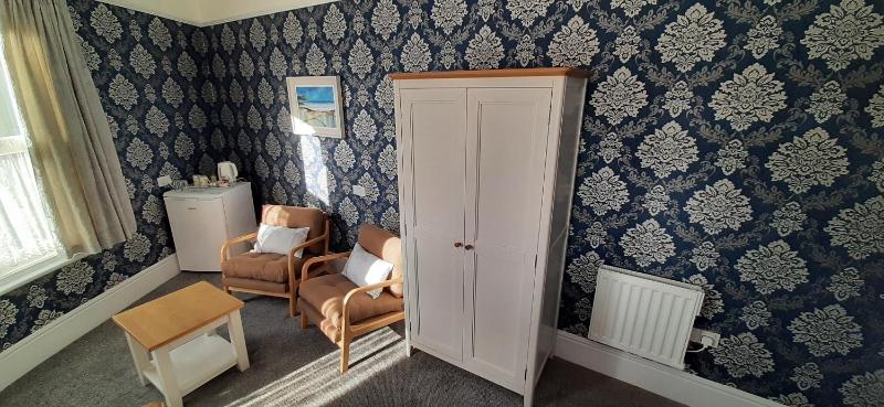 Superior Double or Twin Room image 3